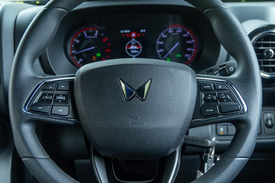 Mahindra Thar ROXX 2026